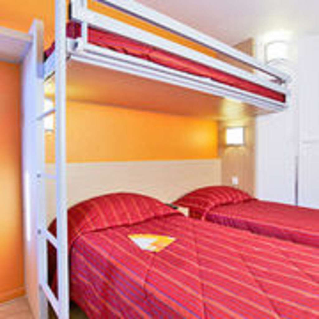 Premiere Classe Biarritz Room photo